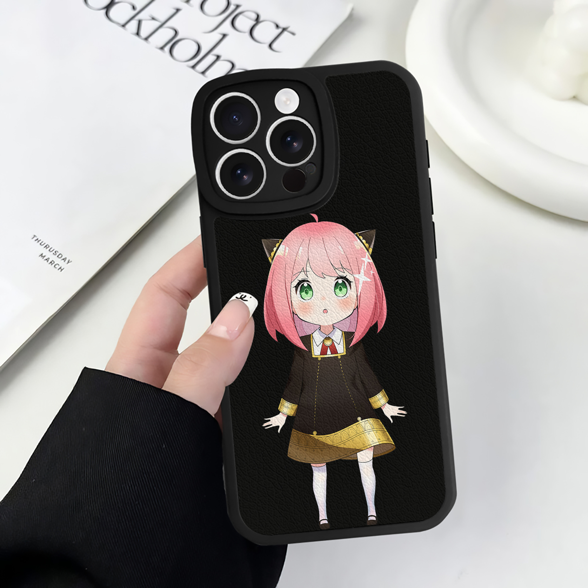 （画像用） SPY×FAMILY间谍家家酒 【iPhone 16シリーズ対応】シリコンスマホケース（レザー調） 材質：シリコン